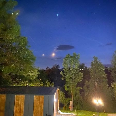 Casutele Din Poienita Villa Comarnic Luaran gambar