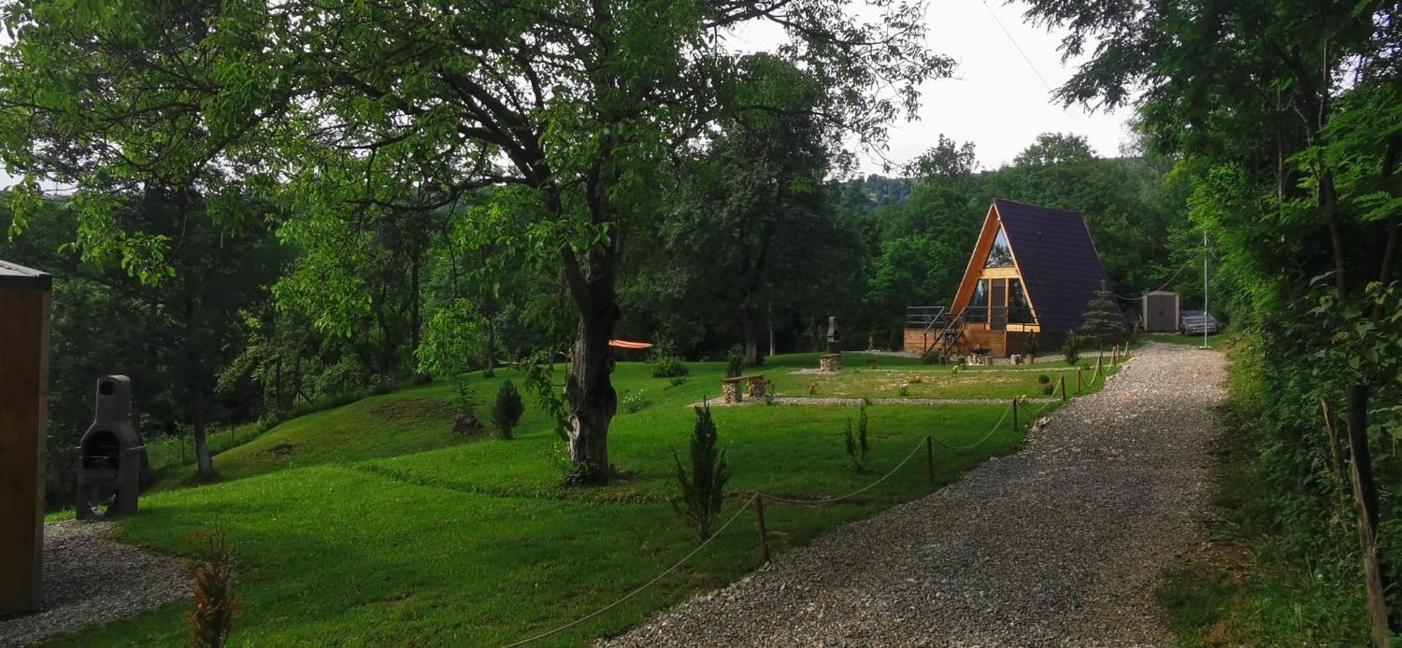 Casutele Din Poienita Villa Comarnic Luaran gambar