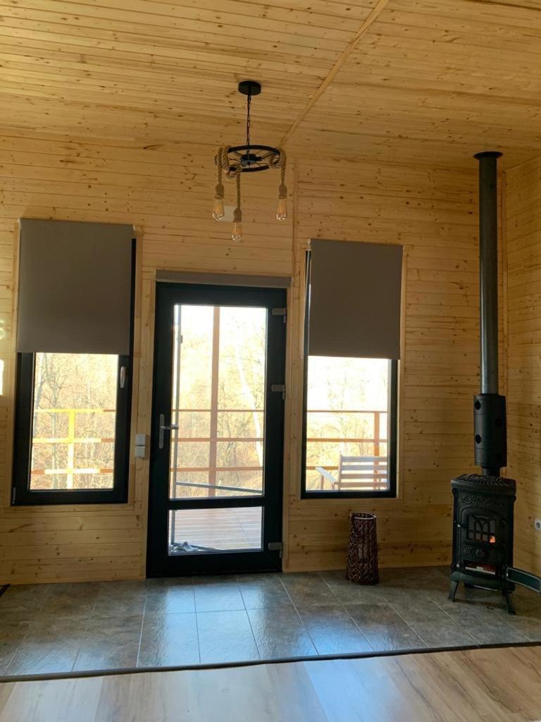 Casutele Din Poienita Villa Comarnic Luaran gambar
